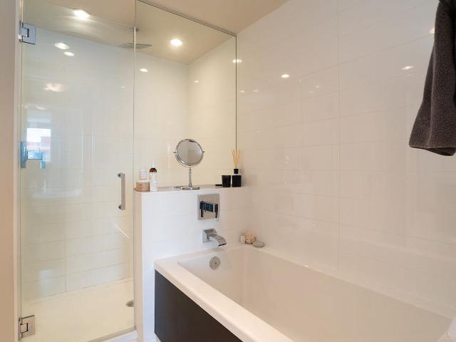 21st Floor 1 Bedroom Condo with Stunning City Views CIP193 1 Bedroom Apartment for Rent at 1111 1111 10 St Sw, Calgary, AB T2R 1E3 Beltline