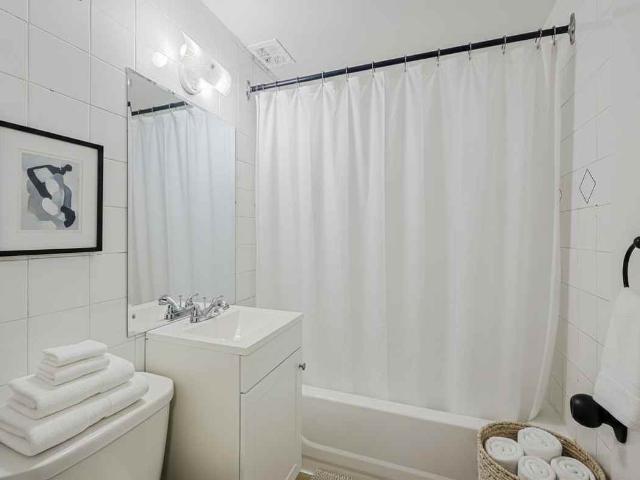 2204 Dufferin Street 1 Bedroom Apartment for Rent at 2204 Dufferin St, Toronto, ON M6E 3R8 Fairbanks