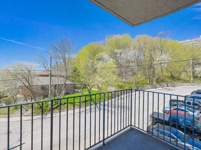 2204 Dufferin Street — Studio