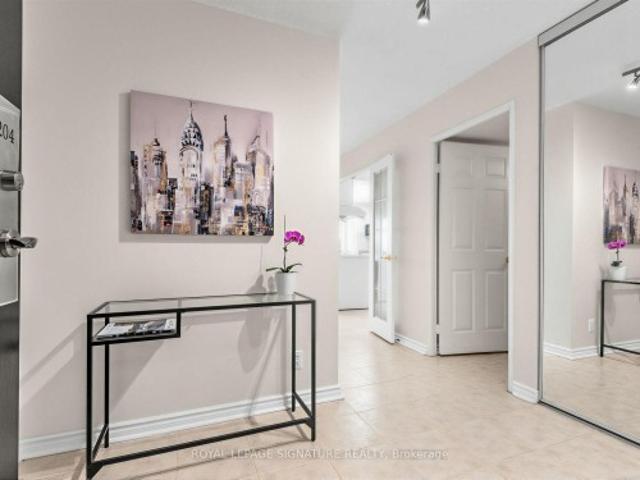 2204 Wynford Drive, Toronto, ON, M3C 3P4 condo for sale | Listing ID C13584 | Royal LePage