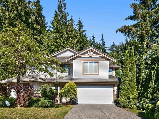 2205 Parkway Boulevard, Coquitlam, BC, V3E 3P8 duplex for sale | Listing ID R2992 | Royal LePage