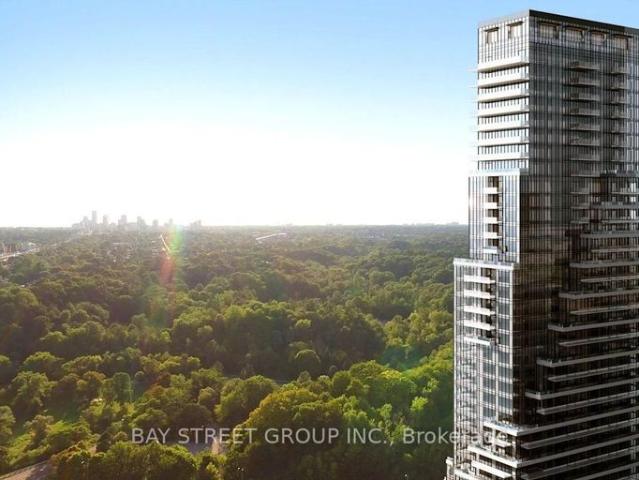 2205 10 Inn on the park Drive