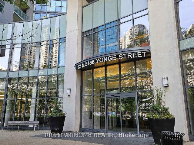 2207 5 Yonge Street, North York | 1+1Beds/1Bath, Condo, $2,600/mo | Condos. Ca