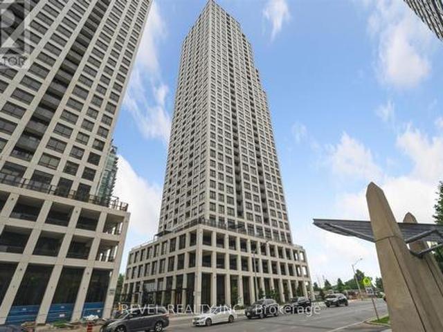 2209 36 Elm Drive, Mississauga, ON, L5B 0N3 condo for sale | Listing ID W11940 | Royal LePage