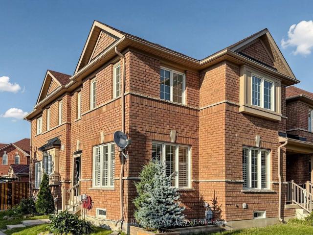 2200 Bur Oak Avenue, Markham | 4+1Beds/4Bath, Townhouse, $1,038,800 | Condos. Ca