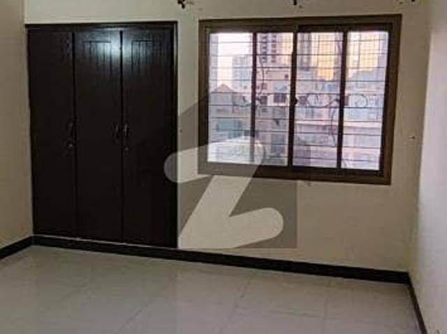 2200 Square Feet Spacious Flat Is Available In Frere Town For Rent