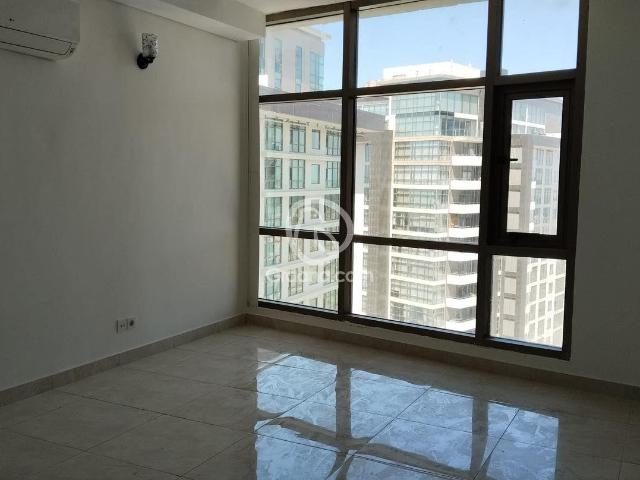 2200 Yd² Flat for Rent