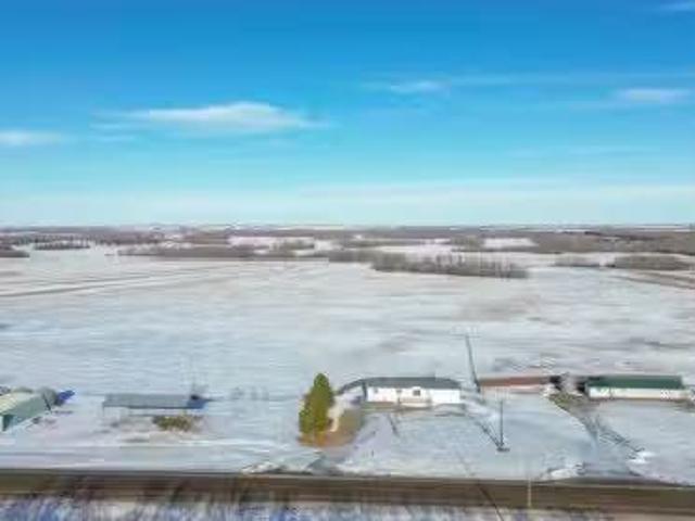 22014 Hwy 601, Rural Lacombe County, AB, T0C 0B0 farm for sa.