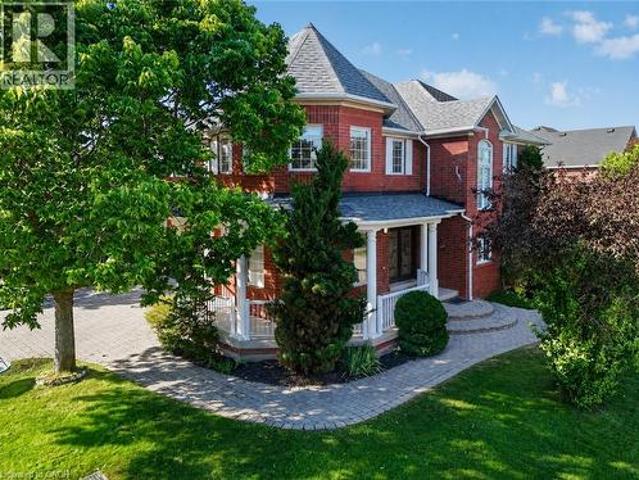 2201 Lapsley Crescent, Oakville, ON, L6M 4V2 house for sale | Listing ID 40848 | Royal LePage