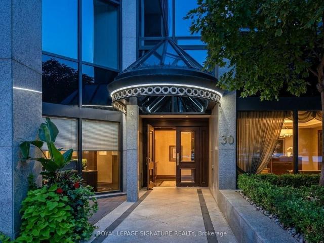 2202 30 Wellington Street E, Toronto | 2Beds/2Bath, Condo, $5,600/mo | Condos. Ca