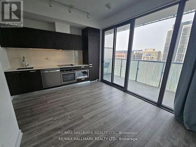 2202 50 Charles Street, Toronto, ON, M4Y 0C3 lease for lease | Listing ID C13450 | Royal LePage