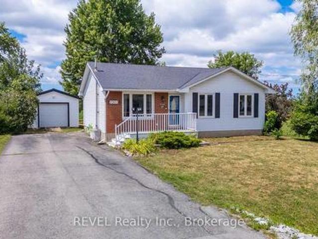 2203 Stevensville Road, Fort Erie Stevensville, ON, L0S 1S0 house for sale | Listing ID X13631 | Royal LePage