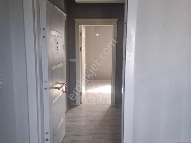 220.000 Tl Kiralık 3.kat Müstakil Temiz Yapılı 4 Cepheli Adana Yüreğir Akdeniz Mahallesi