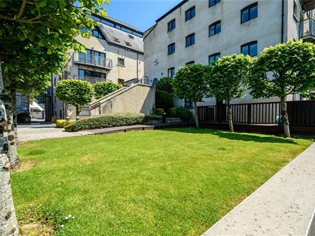 220,000 | 10 Charleston Maltings, Bailick Road, Midleton, Co. Cork Savills Cork 5003 MyHome. Ie Residential