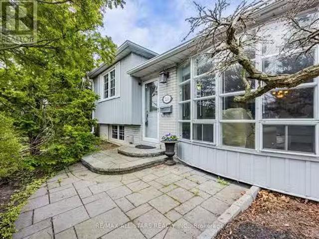 220 Catalina Drive, Toronto, ON, M1E 1B7 house for sale Lis.