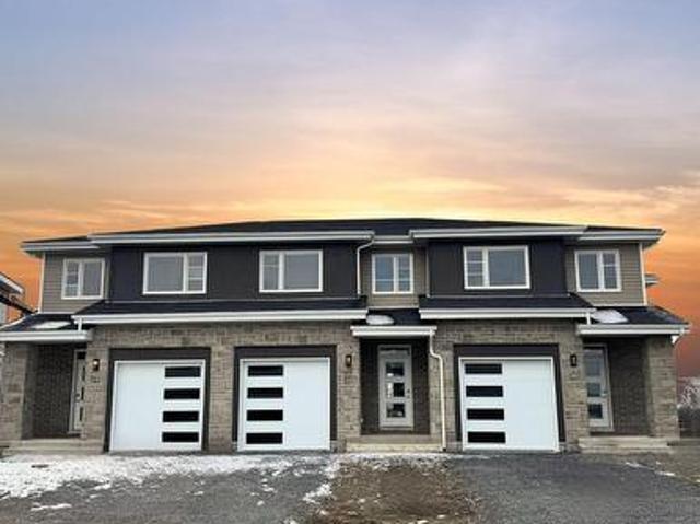 220 Dr Richard James Crescent, Loyalist 54 Amherstview, ON, K7N 0E9 house for sale | Listing ID X12073 | Royal LePage