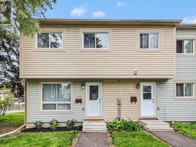 220 Millroad Way, Ottawa, ON, K1E 2C9 townhouse for sale | Listing ID X13241 | Royal LePage