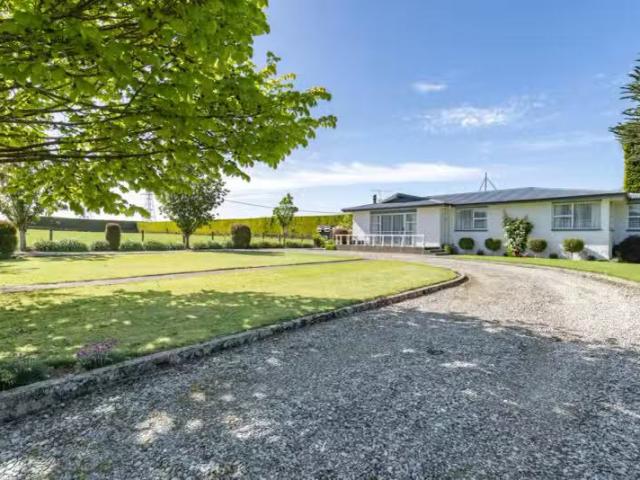 220 North Makarewa Grove Bush Road, Makarewa, Invercargill City