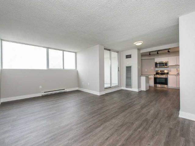 220 Steeles Avenue West 1 Bedroom Apartment for Rent at 220 Steeles Ave W, Brampton, ON L6Y 2K4 Brampton South