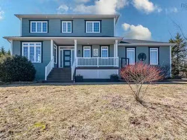 220 Wright Lake Run, Upper Tantallon, NS, B3Z 0B3 Luxury Hou.