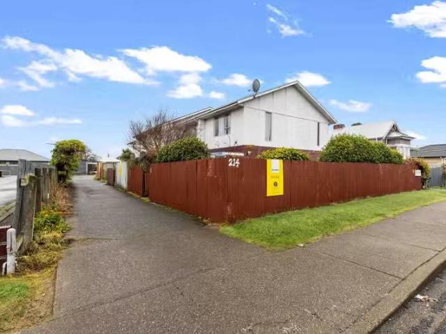 2/214 Crinan Street, Appleby, Invercargill Real Estate