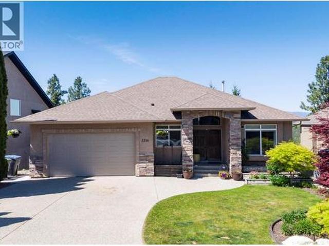 2216 Quail Run Drive, Kelowna, BC, V1V 2S4 house for sale | Listing ID 10386 | Royal LePage