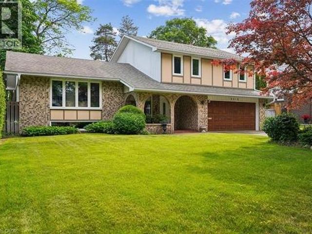2218 Stillmeadow Road, Mississauga, ON, L5B 1X4 house for sale | Listing ID 40831 | Royal LePage
