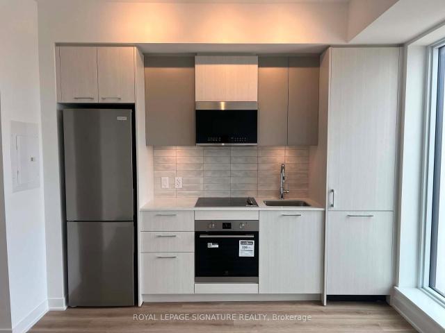 2210 10 Oak Street, Toronto | Leased, C13577 | Condos. Ca
