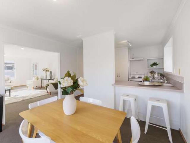 2/21 Centennial Avenue, Riccarton, Christchurch City