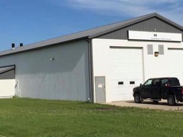 221 B Elm Street Nw, Hamiota, MB, R0M 0T0 commercial for sale | Listing ID 202606 | Royal LePage