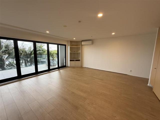 221 Great North Road, Grey Lynn