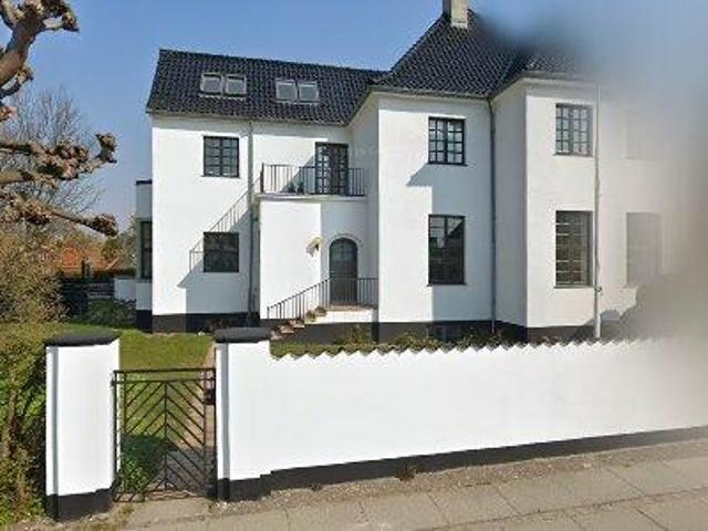 221 m2 lejlighed til salg i Charlottenlund