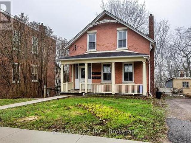 221 Walton Street, Port Hope, ON, L1A 1P1 house for sale | Listing ID X13011 | Royal LePage