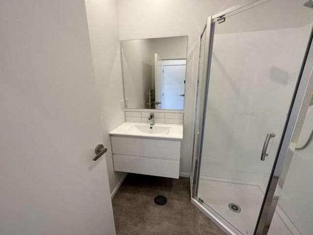 22/28 Westgate Drive, Massey, Waitakere City