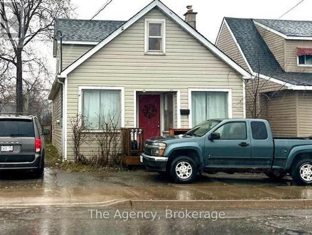 222 Crowland Avenue, Welland Lincoln/Crowland, ON, L3B 1X3 house for sale | Listing ID X12058 | Royal LePage