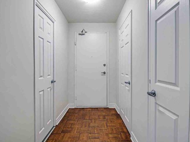 222 Wellesley Street East 1 Bedroom Apartment for Rent at 222 Wellesley St E, Toronto, ON M4X 1G4 Saint James Town