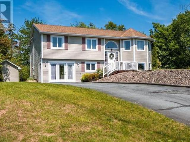 222 Westwood Boulevard, Upper Tantallon, NS, B3Z 1N1 house for sale | Listing ID 202614 | Royal LePage