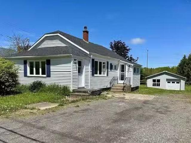 2234 North Street, Westville, NS, B0K 2A0 house for sale Li.