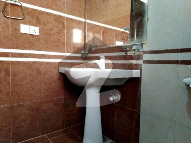 2239 Square Feet Flat Up For Rent In Askari 5