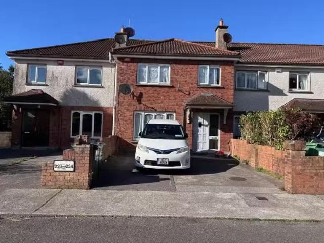 223 Eagle Valley, Sarsfield Road, Wilton, Co. Cork, T12KNR4 is.