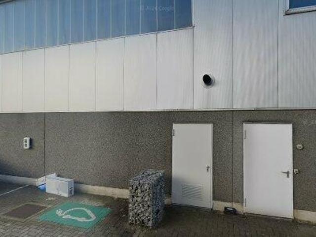 223 m2 office space for rent in Wijnegem