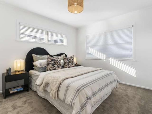 2/23 Mickle Street, Te Atatu South, Waitakere City