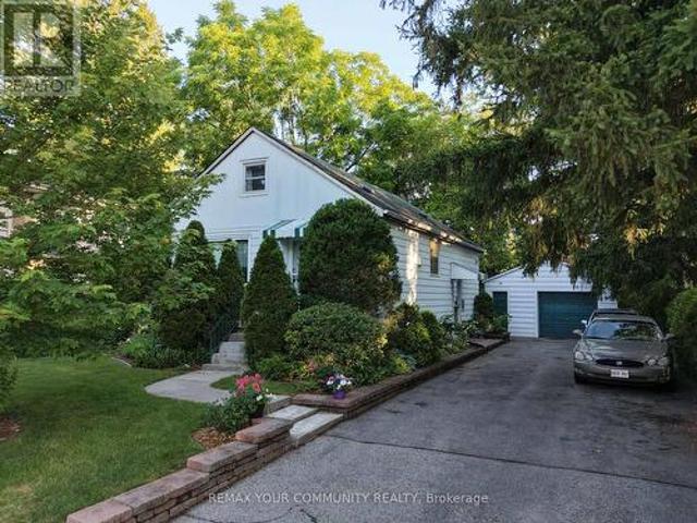 223 Richmond Street, Richmond Hill, ON, L4C 3Y9 house for sale | Listing ID N13599 | Royal LePage