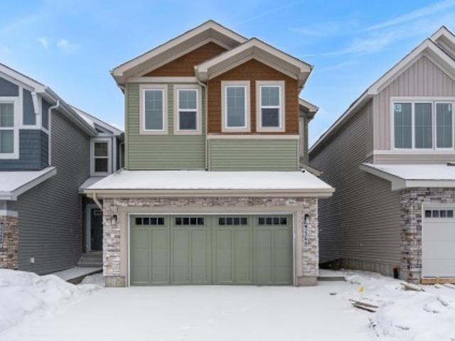 2244 4 Avenue, Edmonton, AB, T6X 3L4 house for sale | Listing ID E4476 | Royal LePage