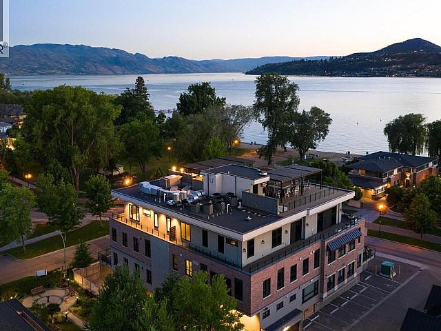 2245 Abbott Street Unit# 301 Kelowna, British Columbia