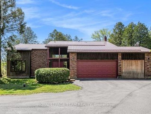 2249 Mcgovern Road W, North Grenville, ON, K0G 1S0 house for sale | Listing ID X13171 | Royal LePage