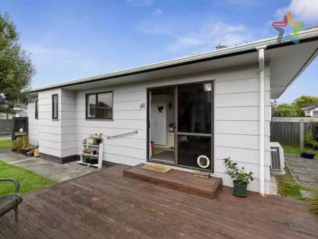2/24 Gadsby Street, Avalon, Lower Hutt City For Sale