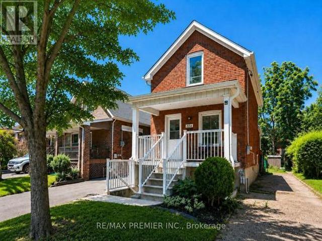 224 John Street, Toronto, ON, M9N 1K2 house for sale | Listing ID W13496 | Royal LePage