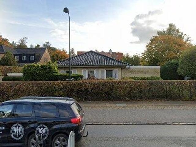 224 m2 lejlighed til salg i Klampenborg