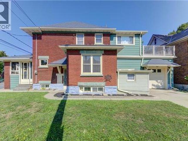 224 Weber Street E, Kitchener, ON, N2H 1E8 house for sale | Listing ID 40852 | Royal LePage